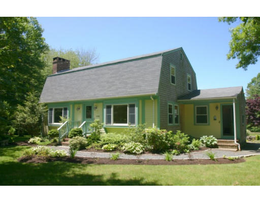 1191 Main Road Westport, MA 02790 - Photo 1 of 14 Gallery Image 1