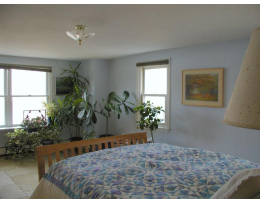 1191 Main Road Westport, MA 02790 - Photo 9 of 14 Gallery Image 9