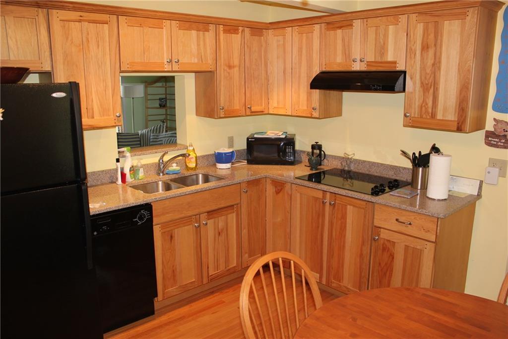 60 Pine Hill Road, Unit 318 Cape Neddick, ME 03902 - Photo 14 of 27 Photo