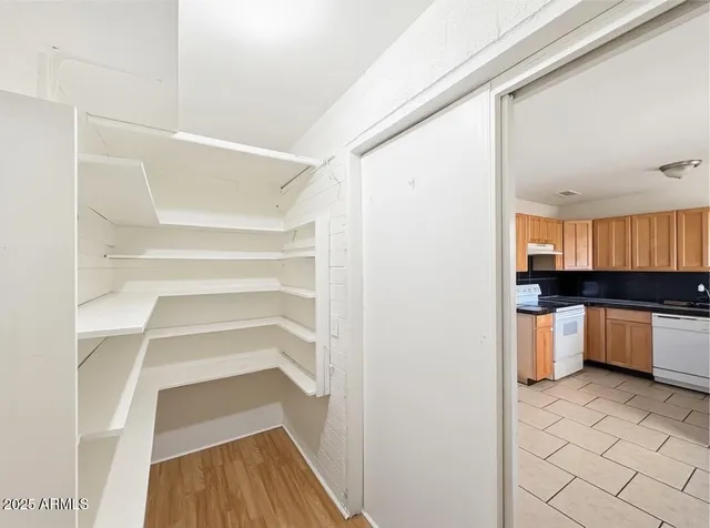 $1,600 | 2715 East Glenrosa Avenue, Phoenix, AZ 85016