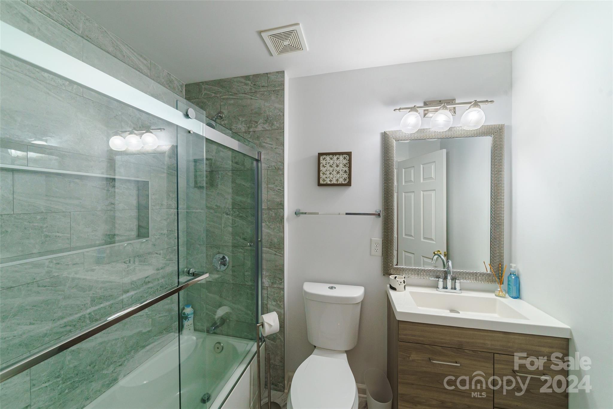 3000 Strawberry Road Matthews, NC 28104 - Photo 31 of 40