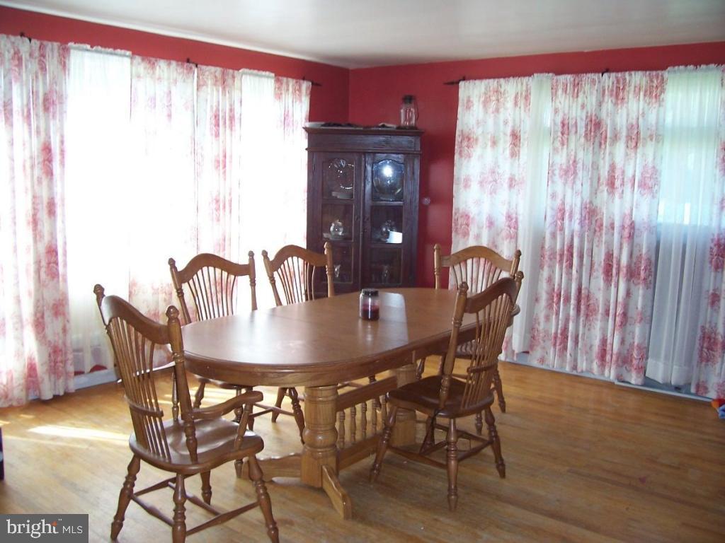 624 Hampden Road Elizabethtown, PA 17022 - Photo 6 of 6 Gallery Image 6