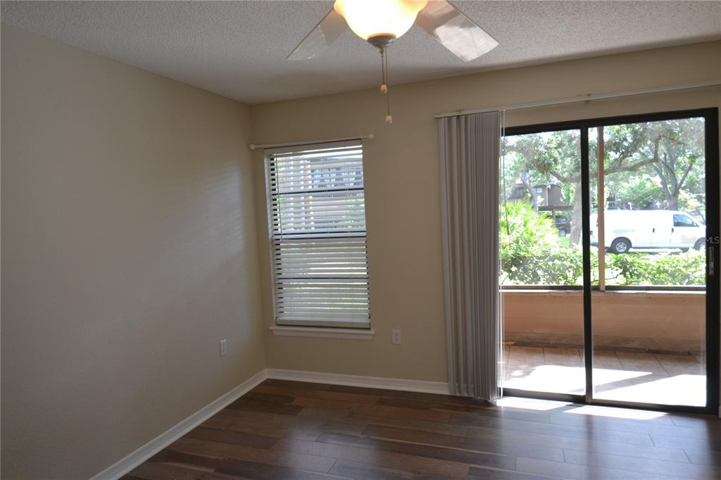 605 Lennox Road West Palm Harbor, FL 34683 - Photo 14 of 37