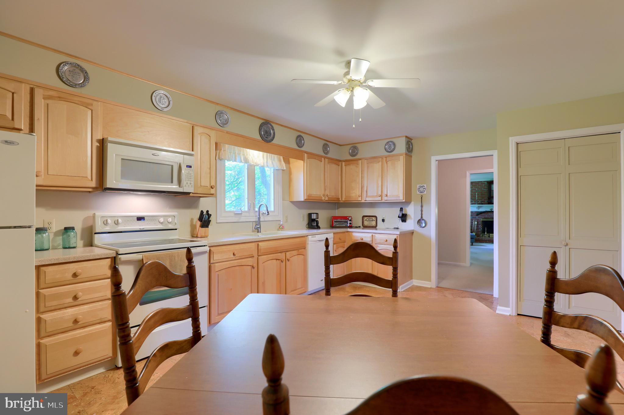 1818 North Eden Road Lancaster, PA 17601 - Photo 15 of 37 Gallery Image 15