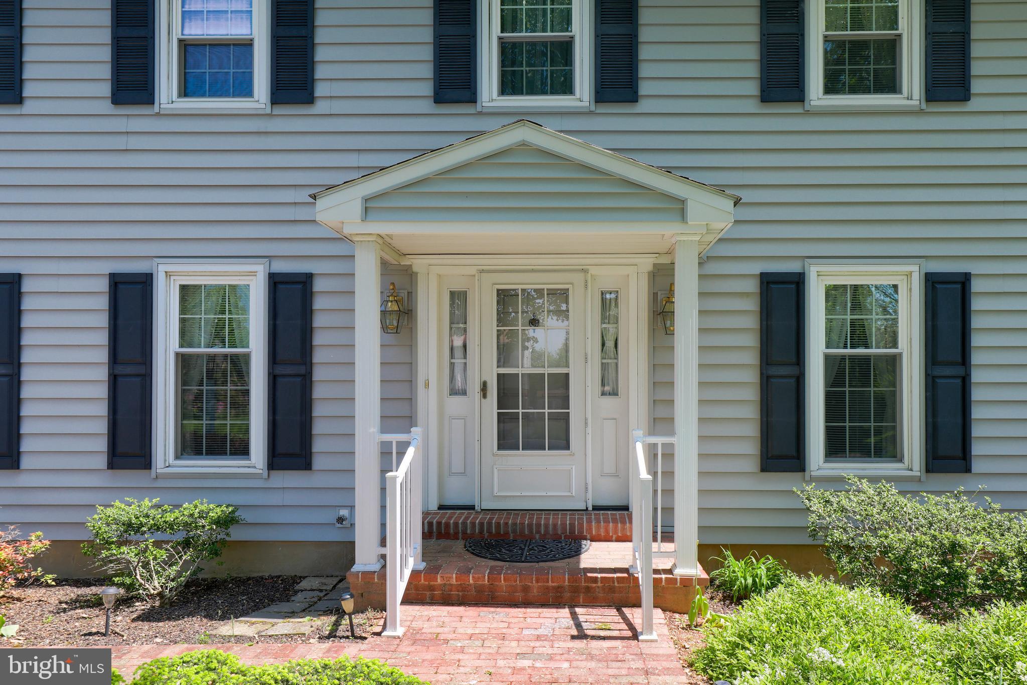1818 North Eden Road Lancaster, PA 17601 - Photo 3 of 37 Gallery Image 3
