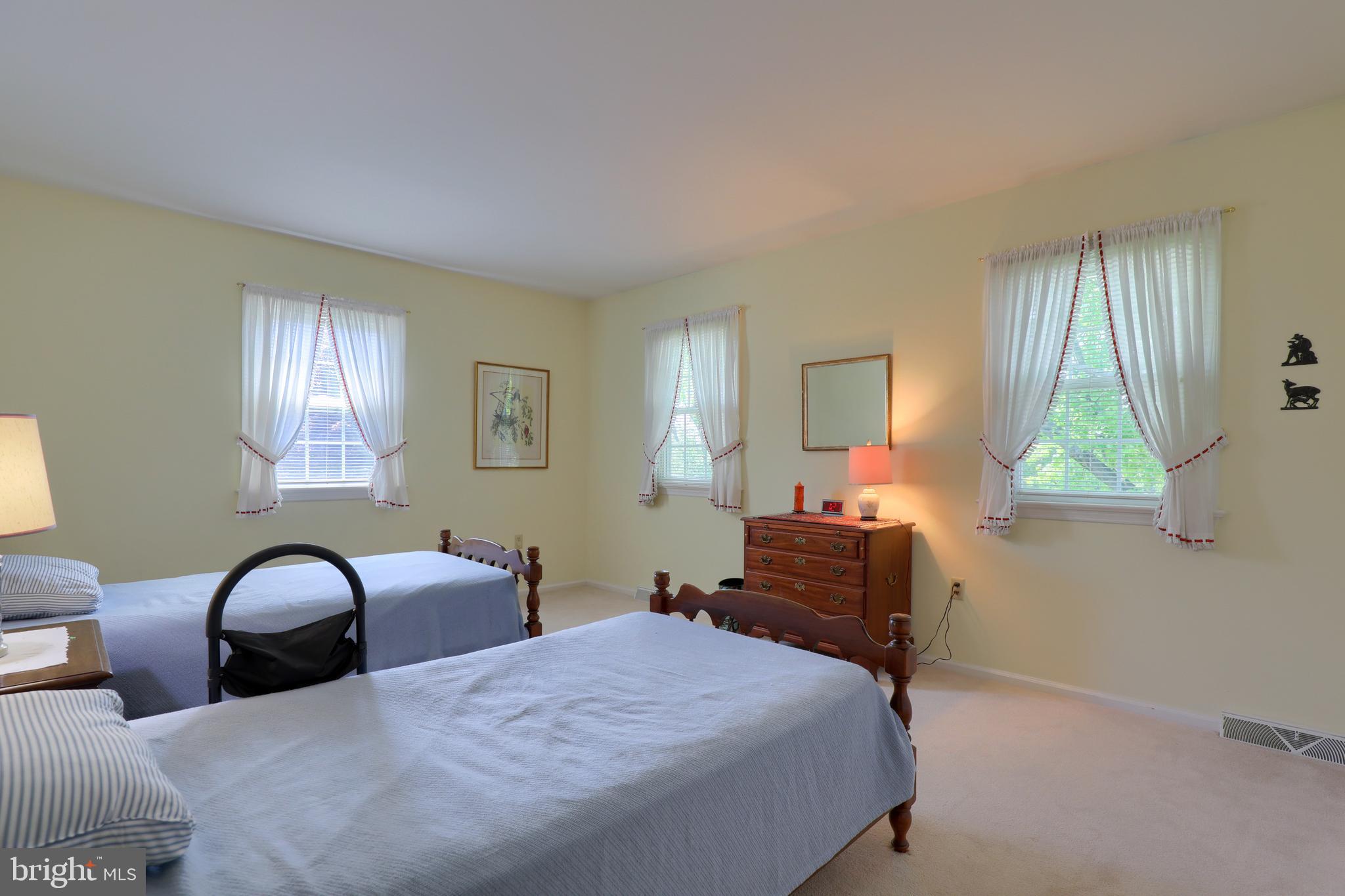1818 North Eden Road Lancaster, PA 17601 - Photo 22 of 37 Gallery Image 22