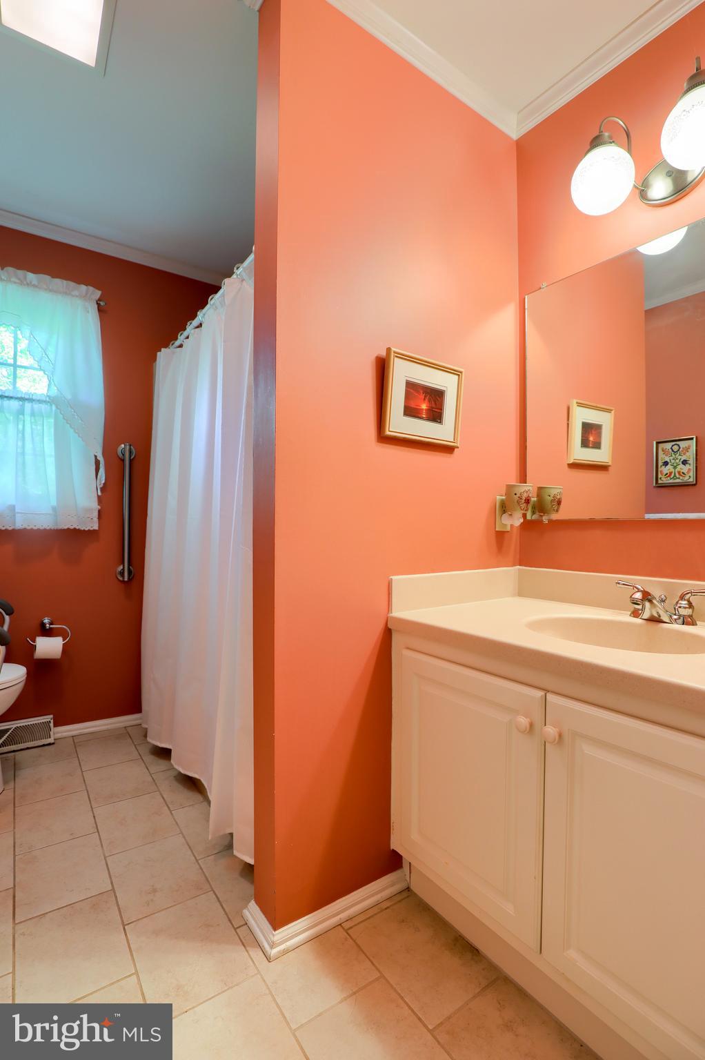 1818 North Eden Road Lancaster, PA 17601 - Photo 25 of 37 Gallery Image 25