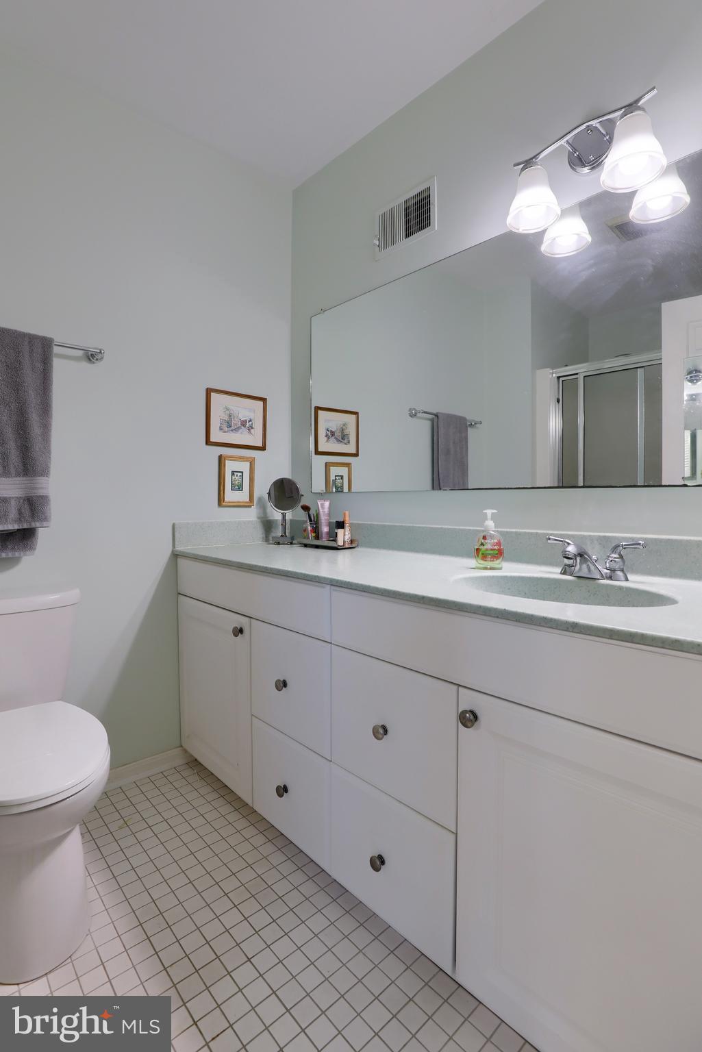 1818 North Eden Road Lancaster, PA 17601 - Photo 28 of 37 Gallery Image 28