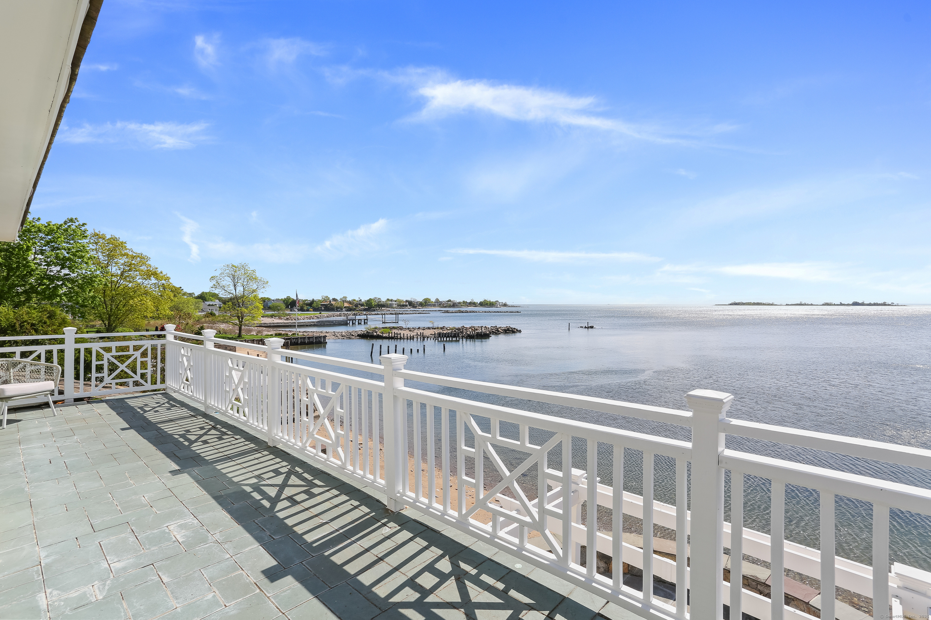34 Shorehaven Road Norwalk, CT 06855 - Photo 31 of 40 a view of balcony with city view