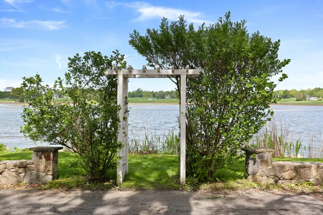 $4,250,000 | 34 Shorehaven Road, Norwalk, CT 06855