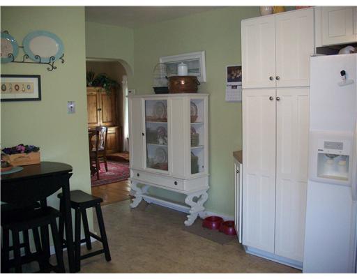1111 Rutledge Road Transfer, PA 16154 - Photo 3 of 18 Kitchen.