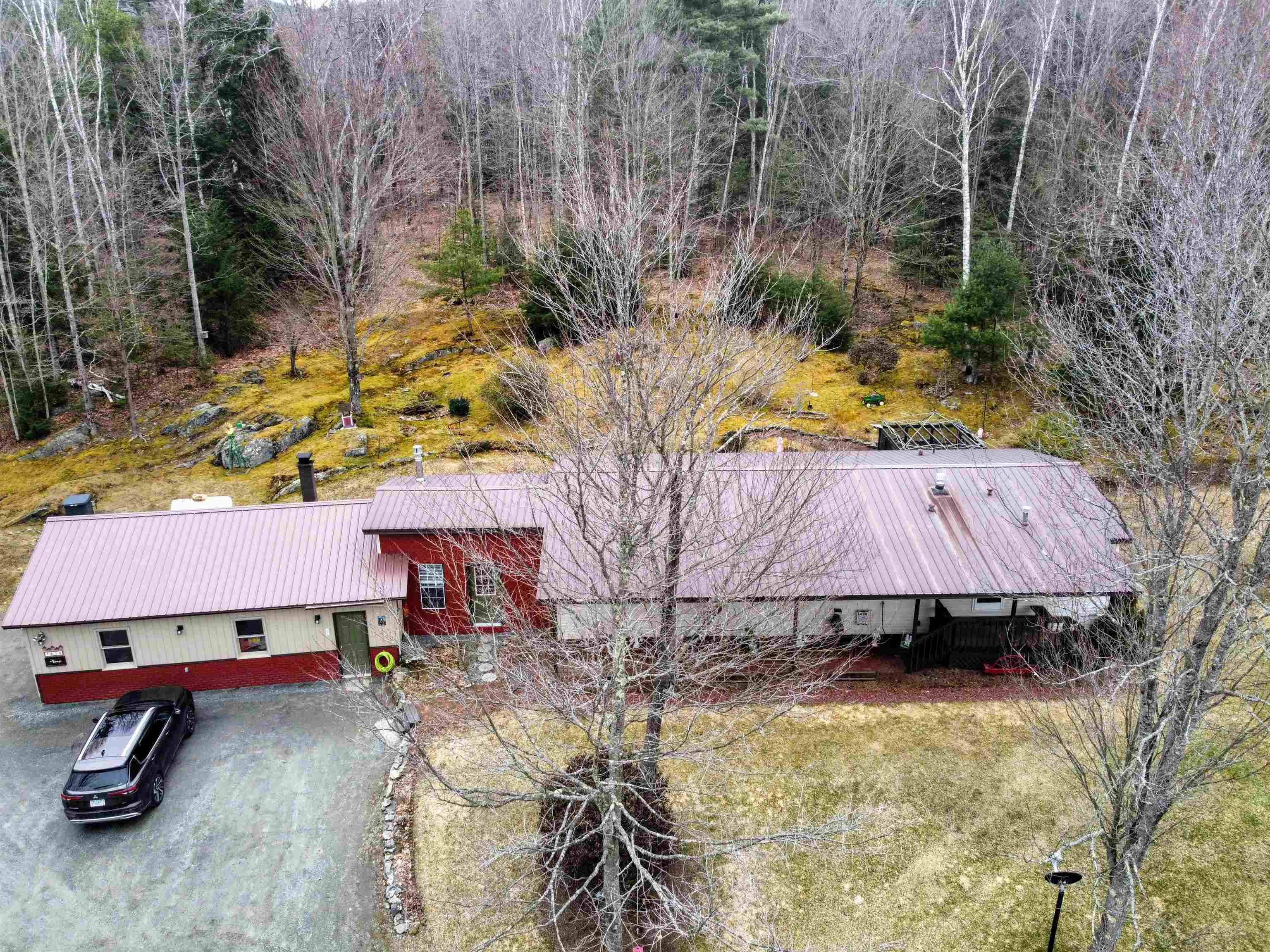 1616 Benton Road Haverhill, NH 03774 - Photo 4 of 45 Gallery Image 4