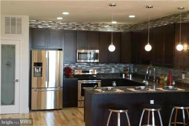1143 Summit Street Northeast, Unit 1 Washington, DC 20002 - Photo 7 of 27 Kitchen
