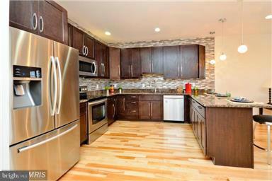 1143 Summit Street Northeast, Unit 1 Washington, DC 20002 - Photo 8 of 27 Kitchen