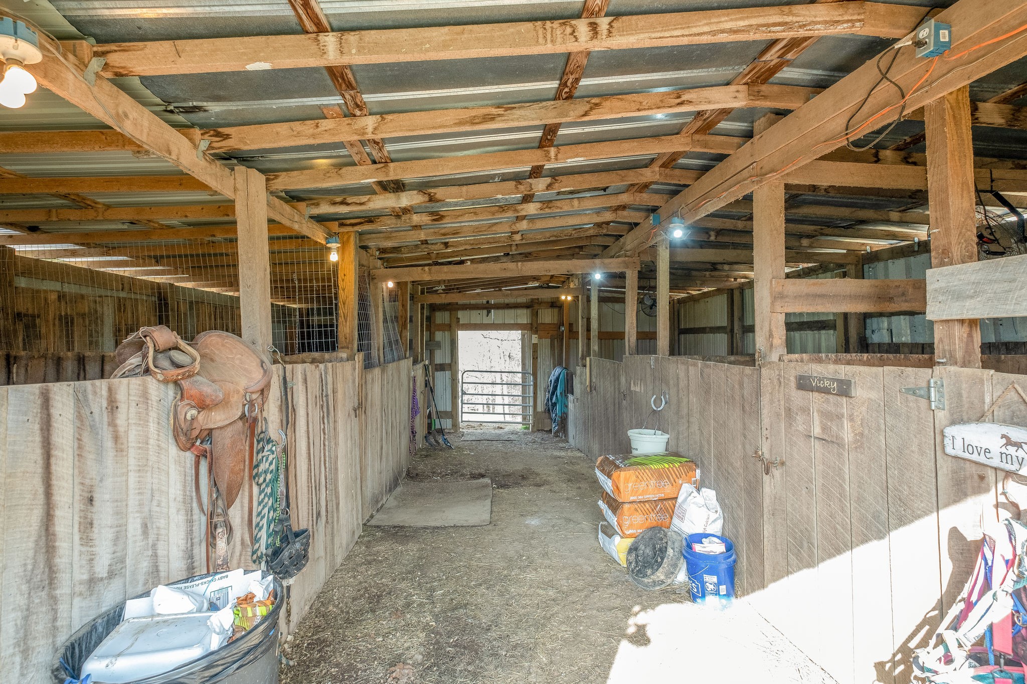 3854 Martins Chapel Road Springfield, TN 37172 - Photo 23 of 35 a view of a room with wooden walls