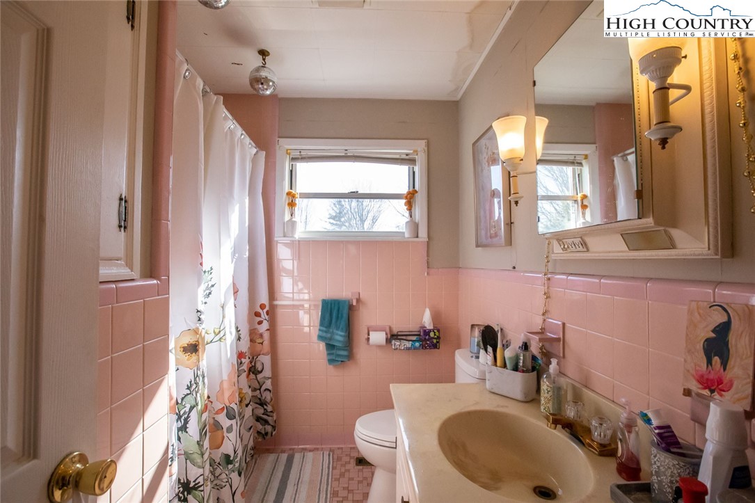 110 Summit Street Boone, NC 28607 - Photo 5 of 22