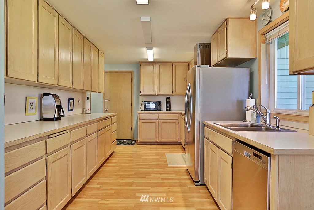 3835 Resort Road Greenbank, WA 98253 - Photo 9 of 25 Gallery Image 9