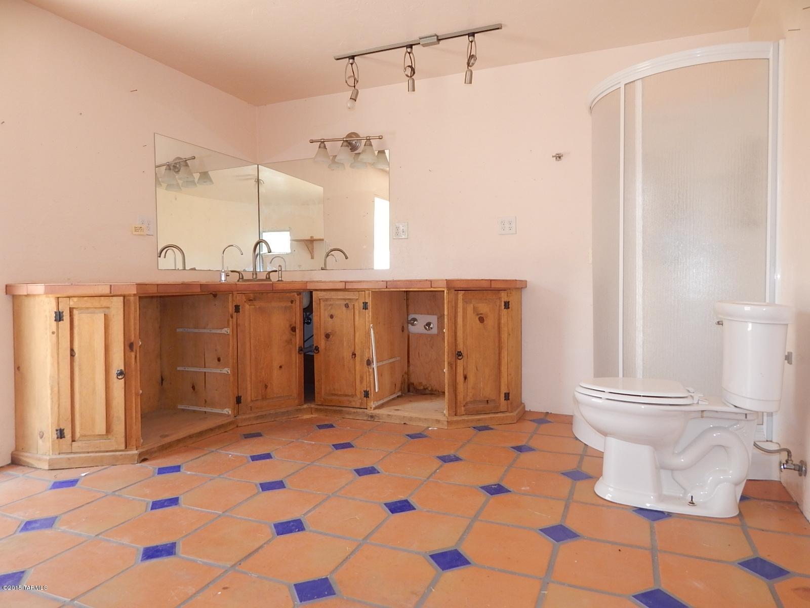 5602 South Mission Road Tucson, AZ 85746 - Photo 16 of 22 Gallery Image 16