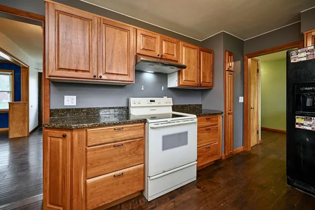 $220,000 | 720 South Badger Street, Caledonia, MN 55921