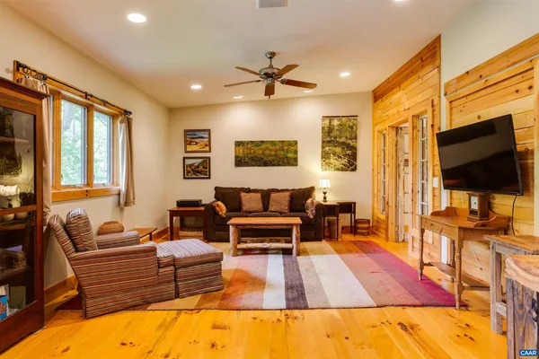 $2,190,000 | 170 Sarvisberry Lane Southwest, Floyd, VA 24091