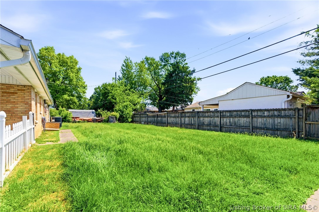 424 Windemere Road Clarksville, IN 47129 - Photo 26 of 30