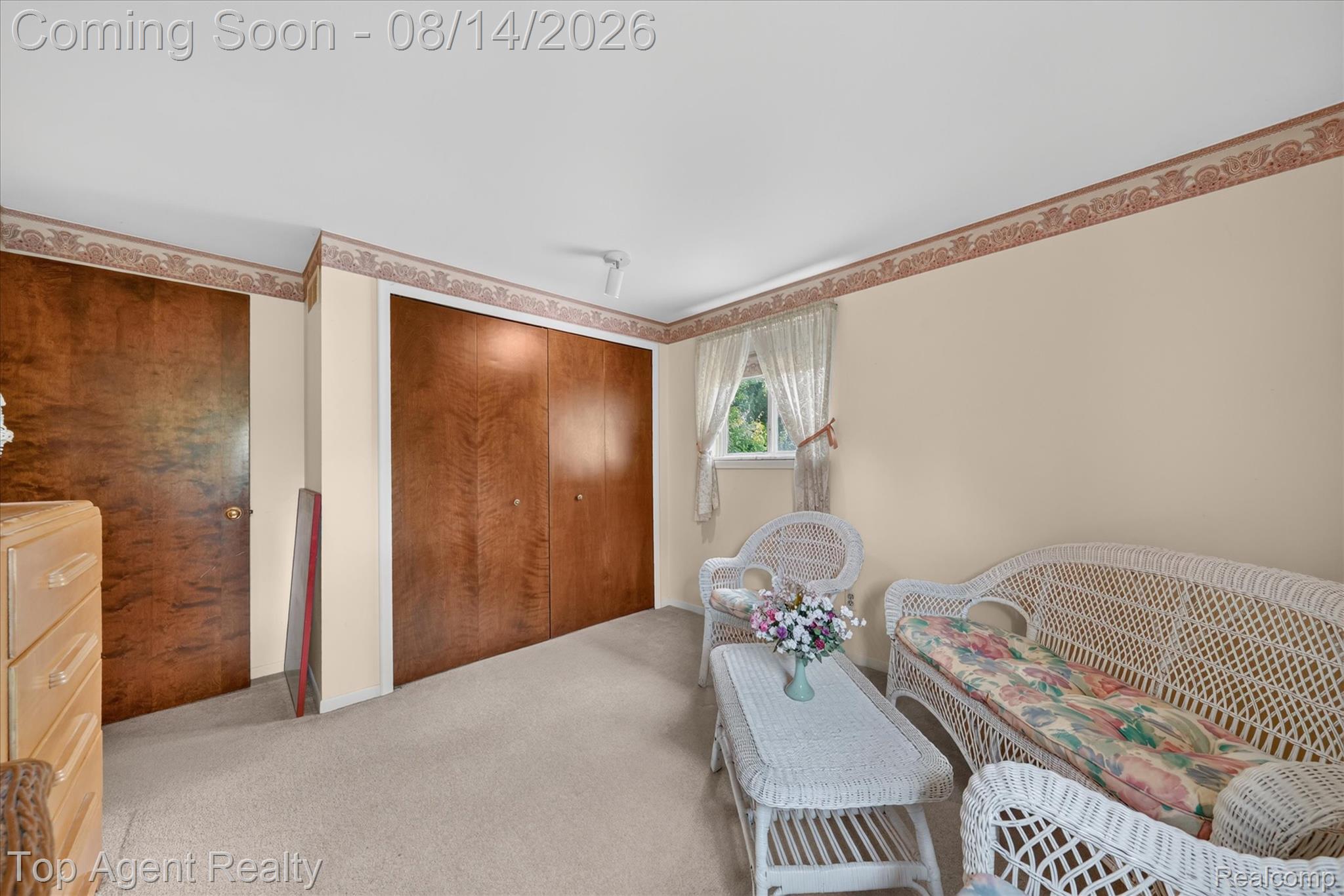 6084 Deguise Court Rochester, MI 48306 - Photo 35 of 50 40-6084-Deguise-Ct-Rochester-Hills-WindowStill.jpg