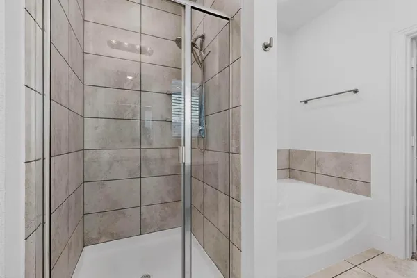 a bathroom with a bathtub