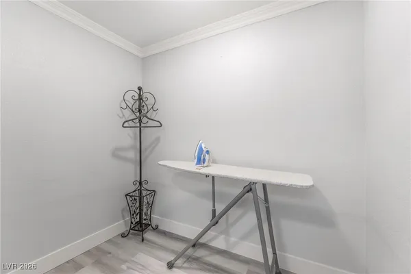 $2,890 | 2419 East Vegas Valley Drive, Las Vegas, NV 89121