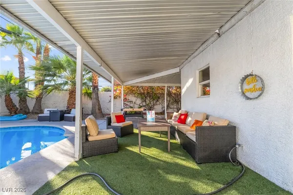 $2,890 | 2419 East Vegas Valley Drive, Las Vegas, NV 89121