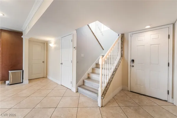 $2,890 | 2419 East Vegas Valley Drive, Las Vegas, NV 89121