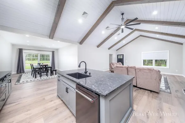 $1,899,900 | 1398 12 Mile Road, Remus, MI 49340