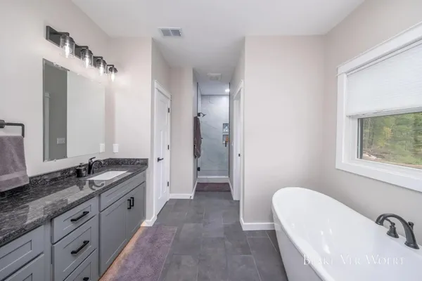 $1,899,900 | 1398 12 Mile Road, Remus, MI 49340