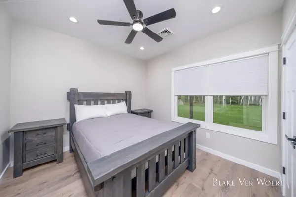 $1,899,900 | 1398 12 Mile Road, Remus, MI 49340