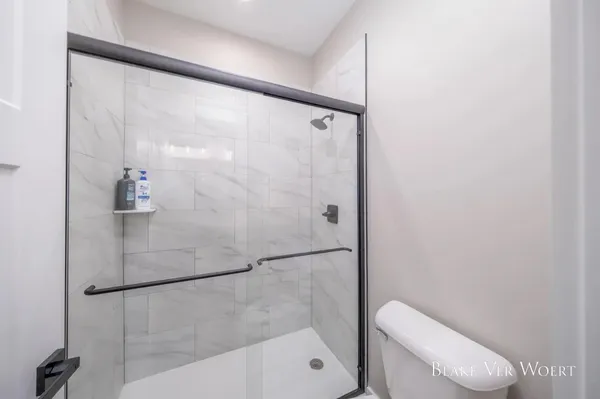 $1,899,900 | 1398 12 Mile Road, Remus, MI 49340