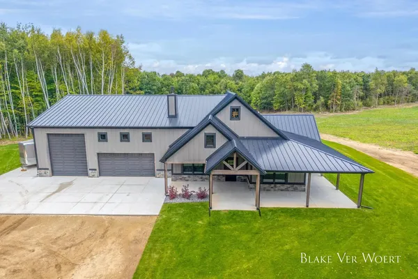 $1,899,900 | 1398 12 Mile Road, Remus, MI 49340