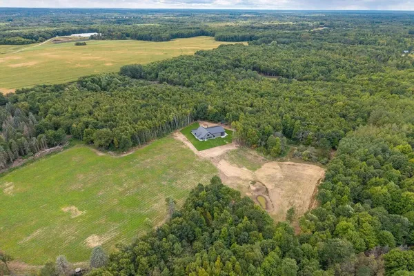 $1,899,900 | 1398 12 Mile Road, Remus, MI 49340