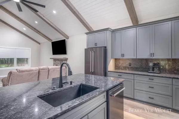 $1,899,900 | 1398 12 Mile Road, Remus, MI 49340