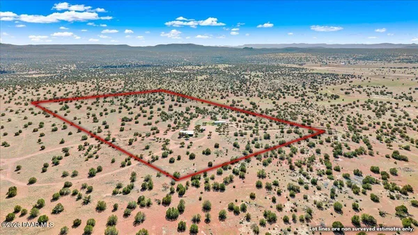 $299,900 | 45437 North Jacqueline Hill Drive, Ash Fork, AZ 86320