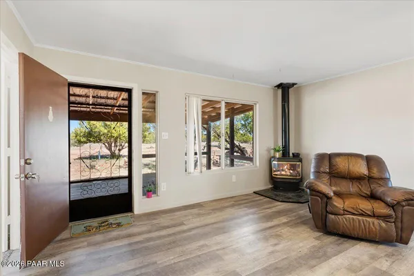 $299,900 | 45437 North Jacqueline Hill Drive, Ash Fork, AZ 86320