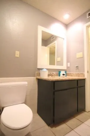 $4,800 | 2714 McCart Avenue, Fort Worth, TX 76110