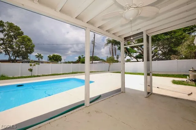 a view of a outdoor space