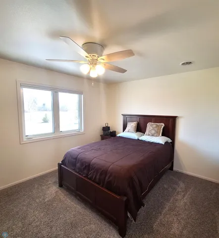 $525,000 | 409 Prairie View Street, St. Thomas, ND 58276