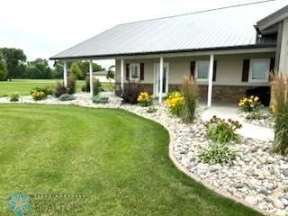 $525,000 | 409 Prairie View Street, St. Thomas, ND 58276