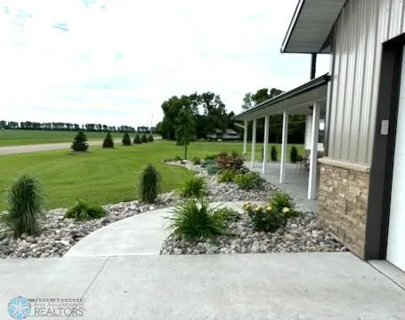 $525,000 | 409 Prairie View Street, St. Thomas, ND 58276