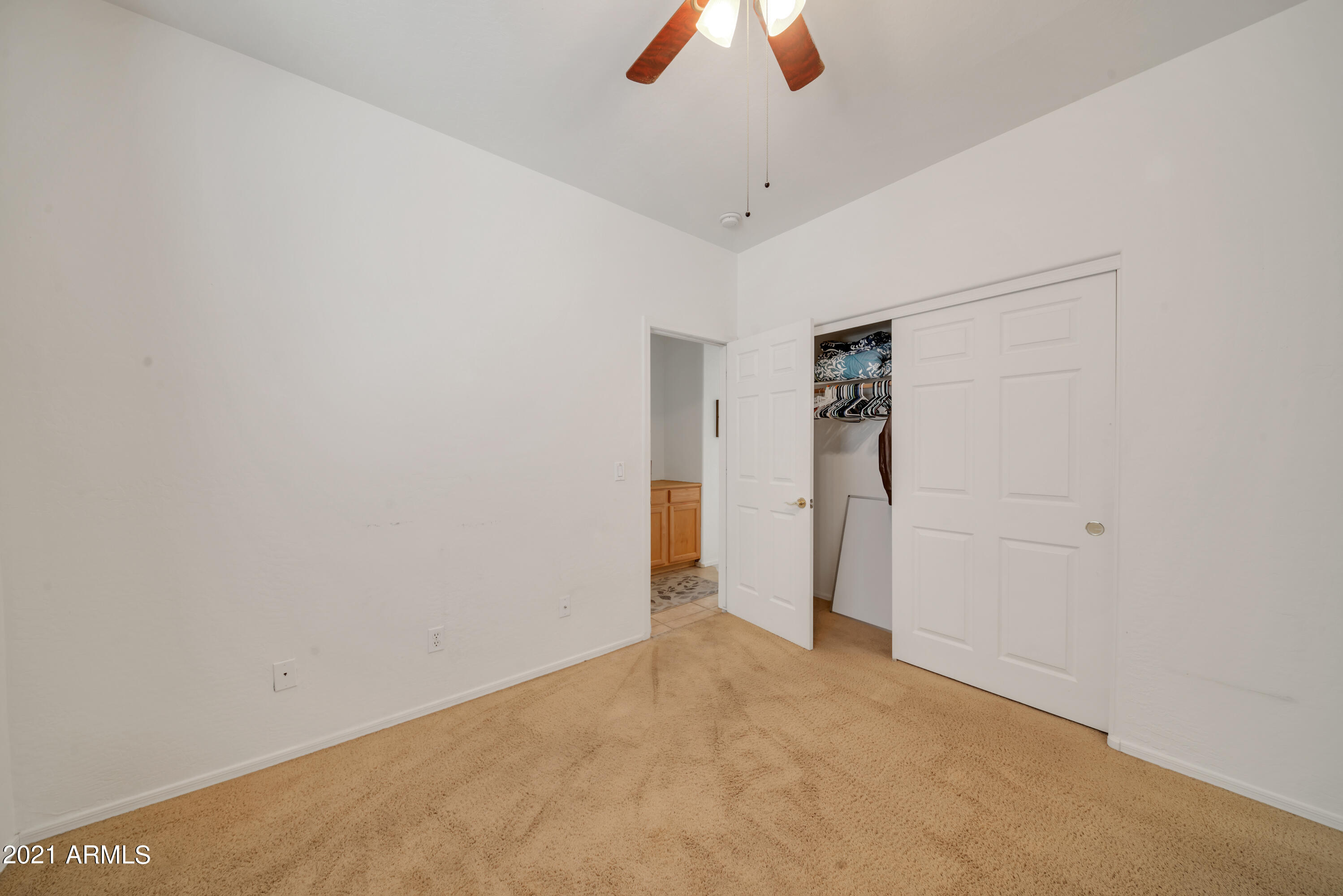 2517 West Apollo Road Phoenix, AZ 85041 - Photo 29 of 35 QPT_Photos_-_DSC_1870