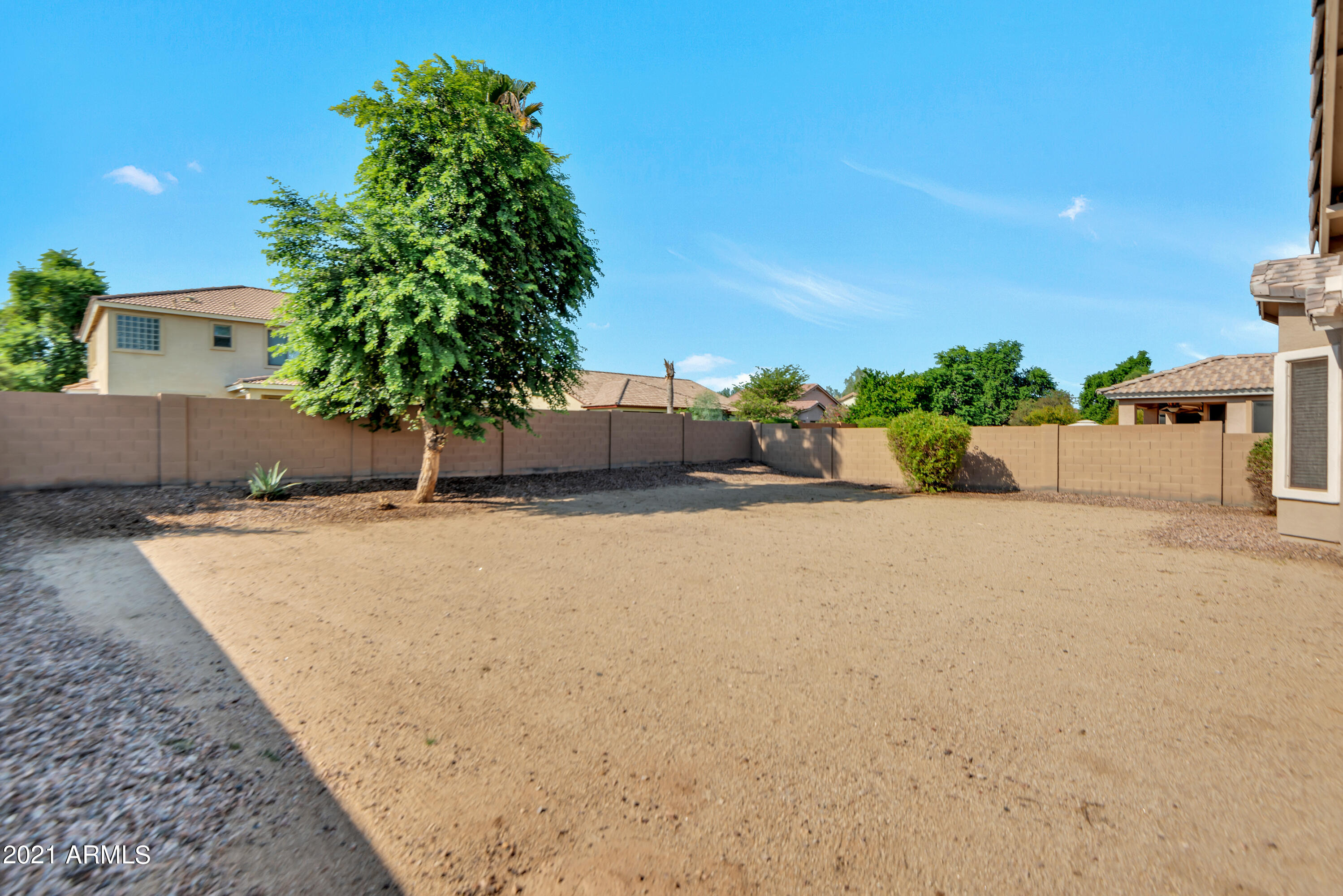 2517 West Apollo Road Phoenix, AZ 85041 - Photo 35 of 35 QPT_Photos_-_DSC_1760