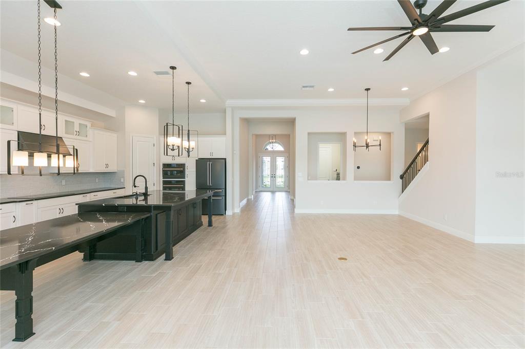 11105 Rustic Timber Loop San Antonio, FL 33576 - Photo 11 of 90