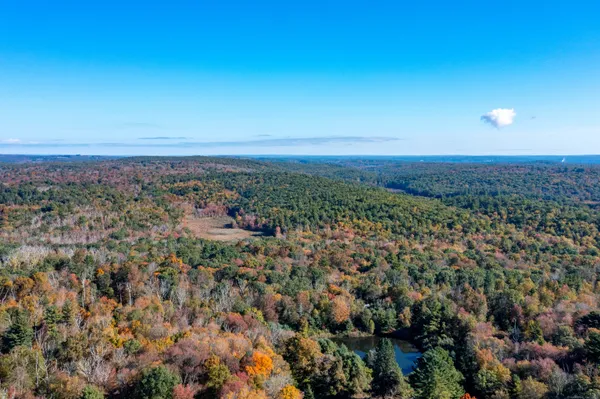 $480,000 | 328 Brooklyn Road, Pomfret Center, CT 06259
