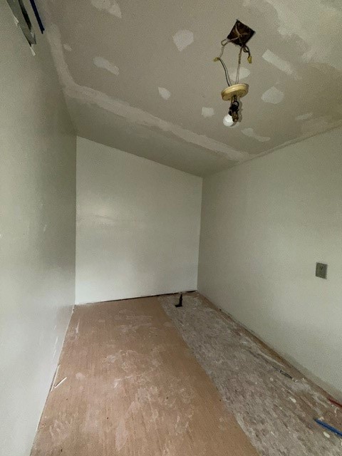 168 North Glendale Avenue Decatur, IL 62521 - Photo 13 of 16