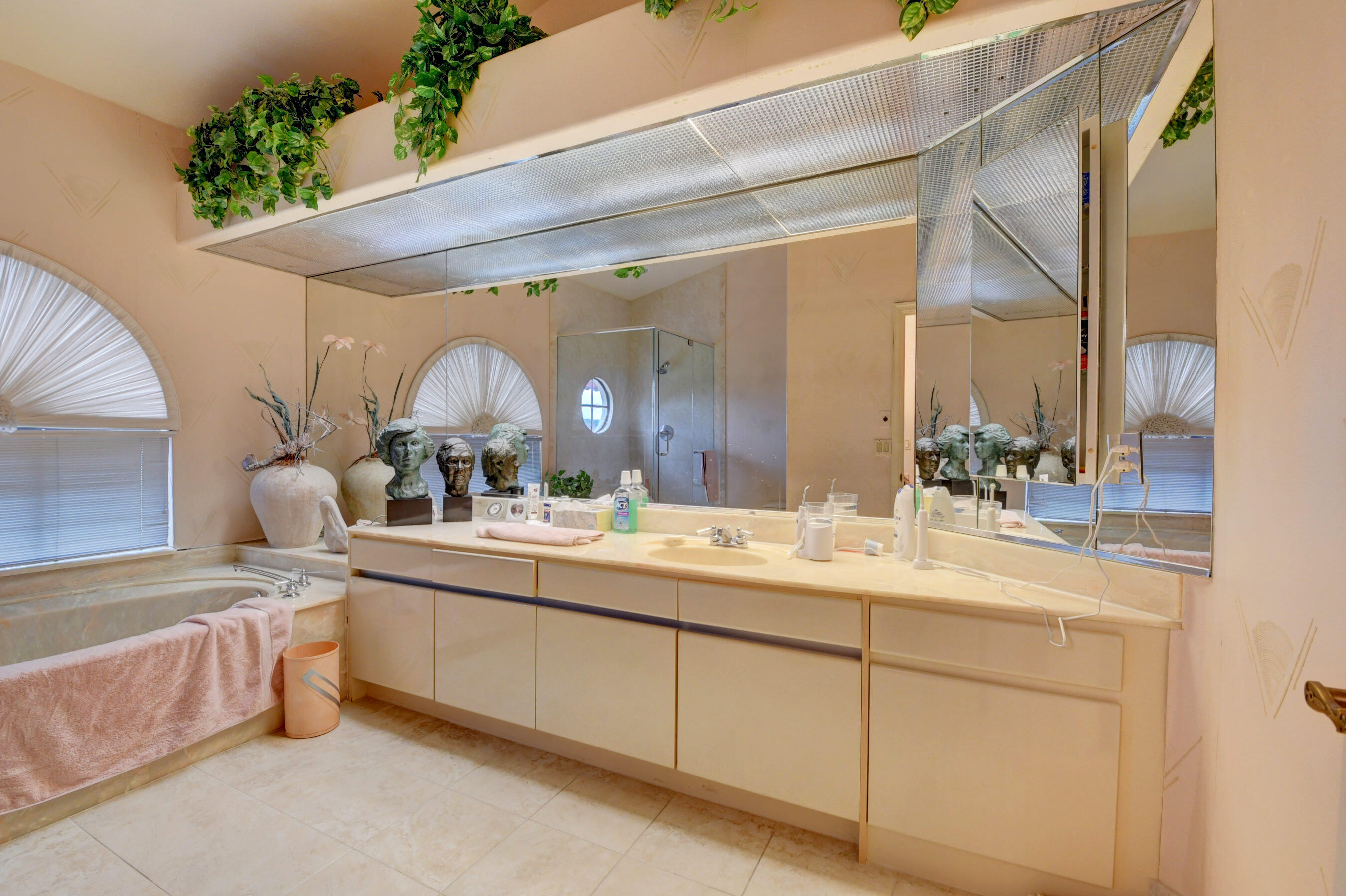 23392 Mirabella Circle South Boca Raton, FL 33433 - Photo 25 of 33 master bath